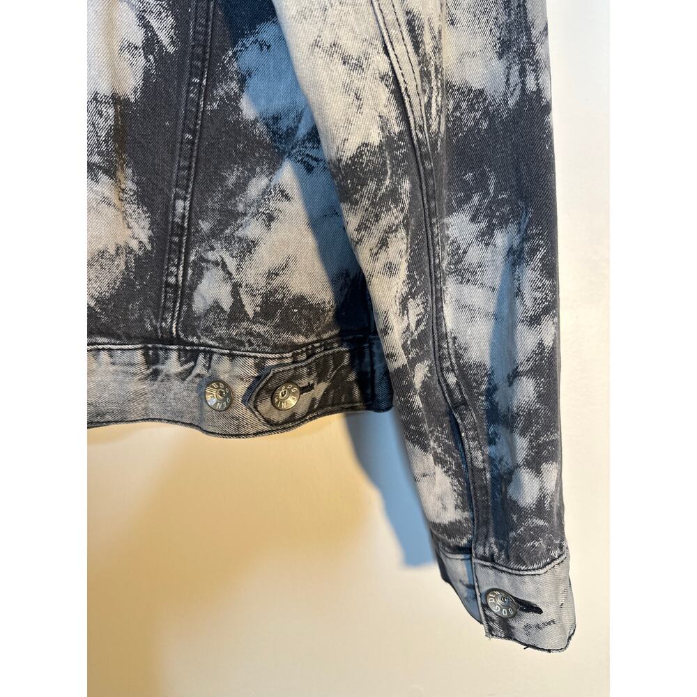 BDG Urban Outfitters Bleach Washed Jean Jacket Mens L Black - Picture 7 of 9